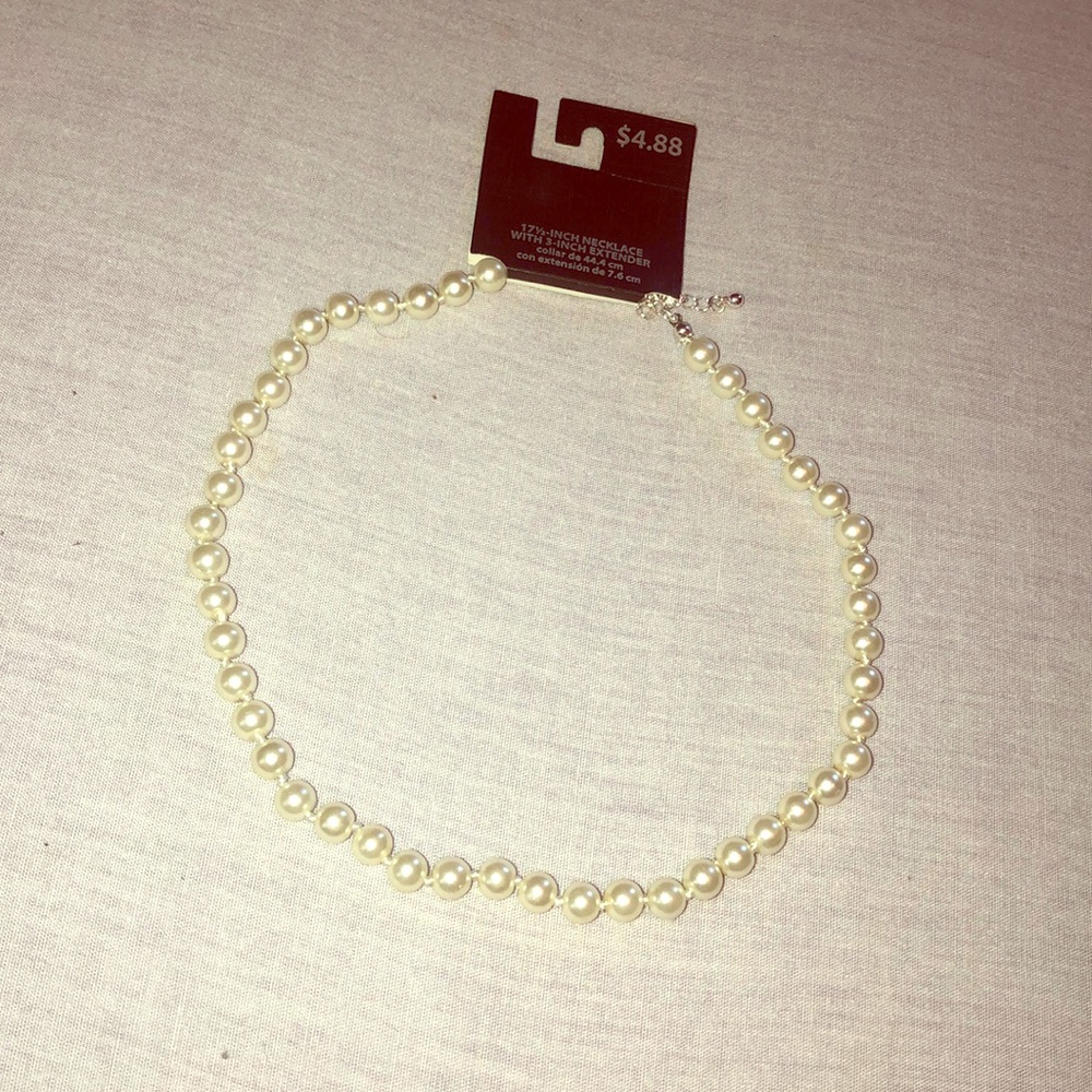 Pearl necklace